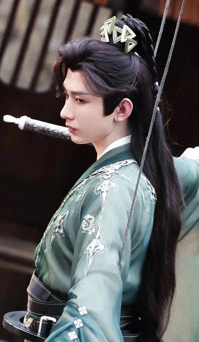 赴山海剧照