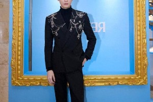 龚俊南京出席活动分享新剧《暗河传》拍摄体验
