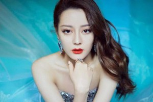 迪丽热巴《九万字》舞蹈惊艳全网，引爆热搜