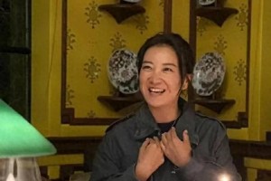 贾玲43岁生日照曝光，瘦身成功状态佳