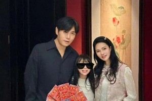 伊能静直播澄清与秦昊婚变传闻