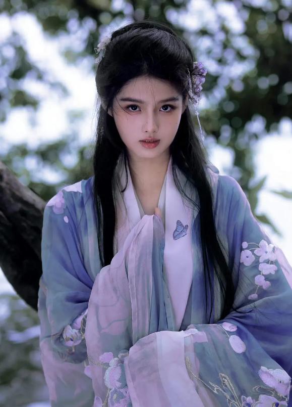 05后小花对比图